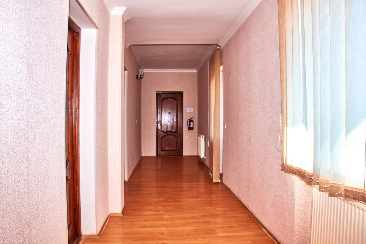 Hotel Georgia Gori Exterior photo