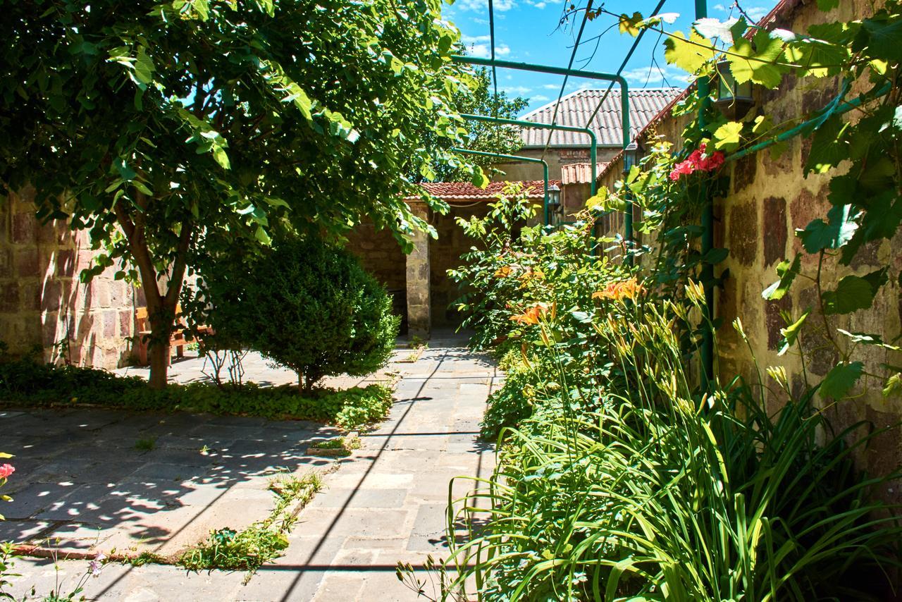 Hotel Georgia Gori Exterior photo