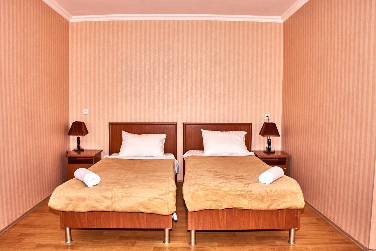 Hotel Georgia Gori Exterior photo